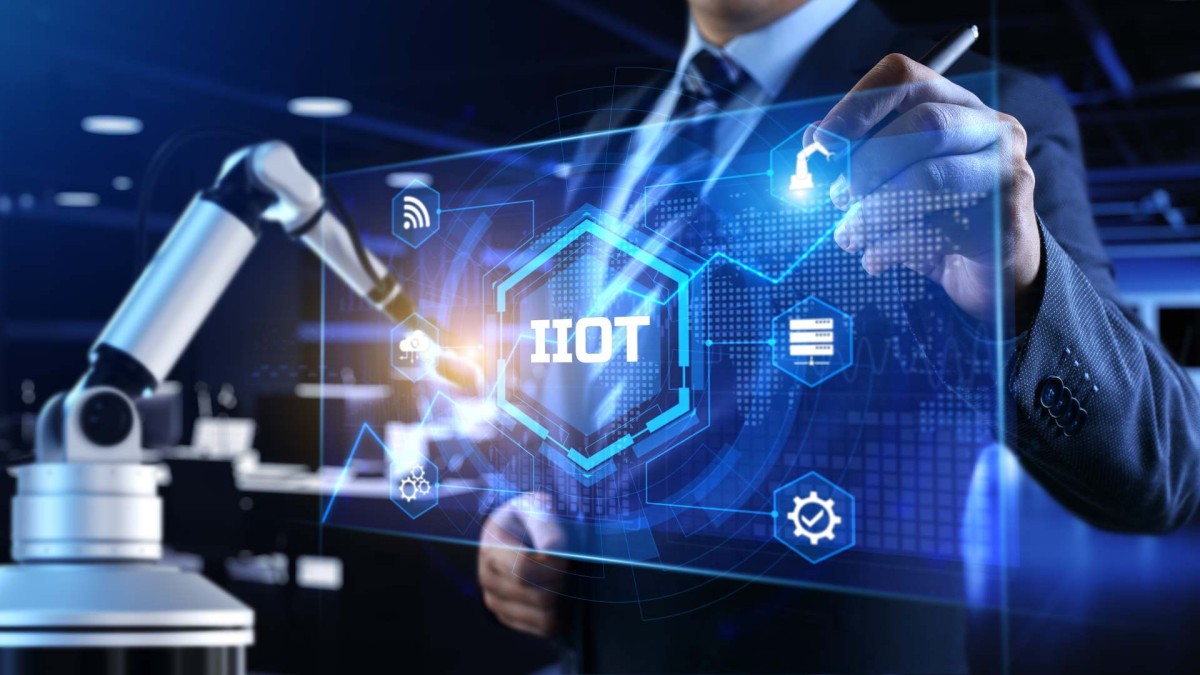 Industrial Internet of Things in Familienunternehmen. (© Der Entrepreneurs Club e.K.) Industrial Internet of Things in Familienunternehmen. (© Der Entrepreneurs Club e.K.)