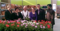 Blumen- und Gartenparadies Häntsche im Mindelheim: Tradtion seit 1966. Blumen- und Gartenparadies Häntsche im Mindelheim: Tradtion seit 1966.