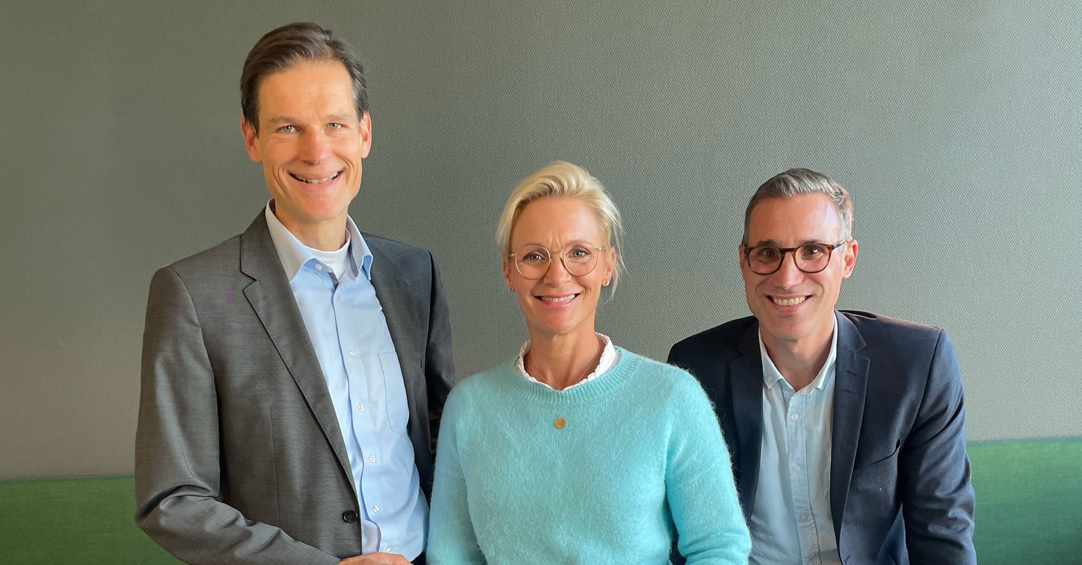 Neue Geschäftsführung (v. l. Alexander Frohne, Katja Steger, Dirk Müller) (Bildquelle: eprimo GmbH) Neue Geschäftsführung (v. l. Alexander Frohne, Katja Steger, Dirk Müller) (Bildquelle: eprimo GmbH)
