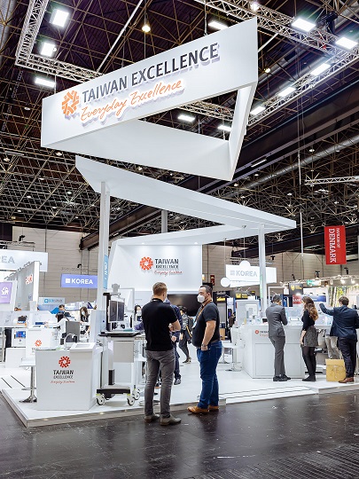 At the Taiwan Excellence Stand visitors will find the award-winning product innovations. At the Taiwan Excellence Stand visitors will find the award-winning product innovations.