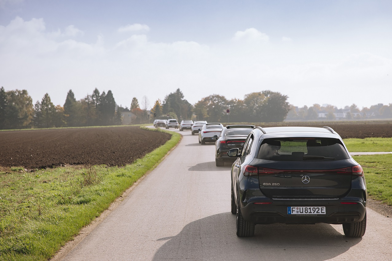 Der Athlon E-Mobility Day bot eine Testfahrt sowie umfassendes Know-how zur Elektromobilität. (Die Bildrechte liegen bei dem Verfasser der Mitteilung.) Der Athlon E-Mobility Day bot eine Testfahrt sowie umfassendes Know-how zur Elektromobilität. (Die Bildrechte liegen bei dem Verfasser der Mitteilung.)
