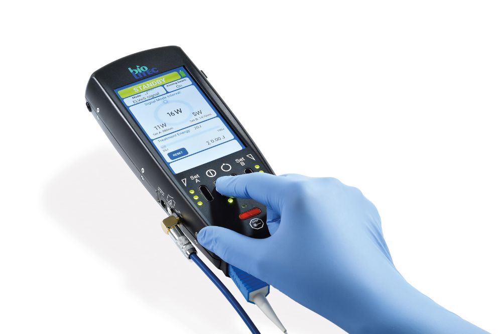 LEONARDO Mini DUAL Laser von biolitec jetzt mit 16 Watt (Bildquelle: @biolitec) LEONARDO Mini DUAL Laser von biolitec jetzt mit 16 Watt (Bildquelle: @biolitec)