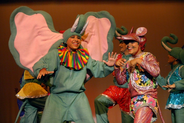 Kartenvorverkauf für 11. Welt-Kindertheater-Fest 2010 im Juni beginnt