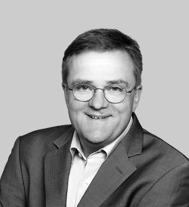 Dr. Bernd Stenkamp Dr. Bernd Stenkamp