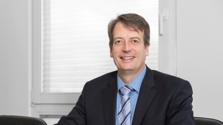 ECM-Experte Jörg Eckard: M-Files bietet schon heute den Digitalen Arbeitsplatz der Zukunft (Bildquelle: DMSFACTORY) ECM-Experte Jörg Eckard: M-Files bietet schon heute den Digitalen Arbeitsplatz der Zukunft (Bildquelle: DMSFACTORY)