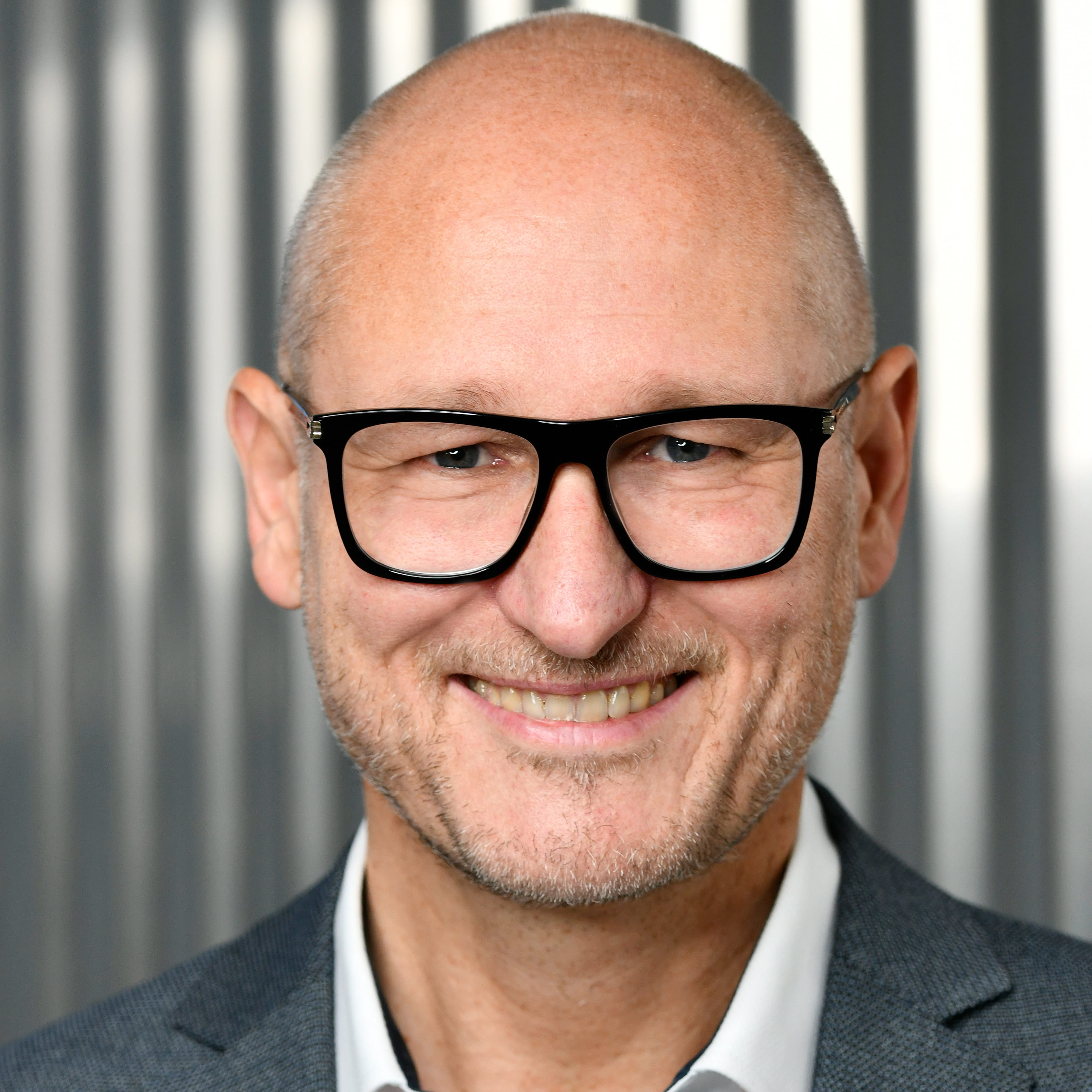 Er möchte die Welt des Marketings nachhaltig verändern: Mario Klüber, Gründer der Rent A Marketer Academy! Er möchte die Welt des Marketings nachhaltig verändern: Mario Klüber, Gründer der Rent A Marketer Academy!