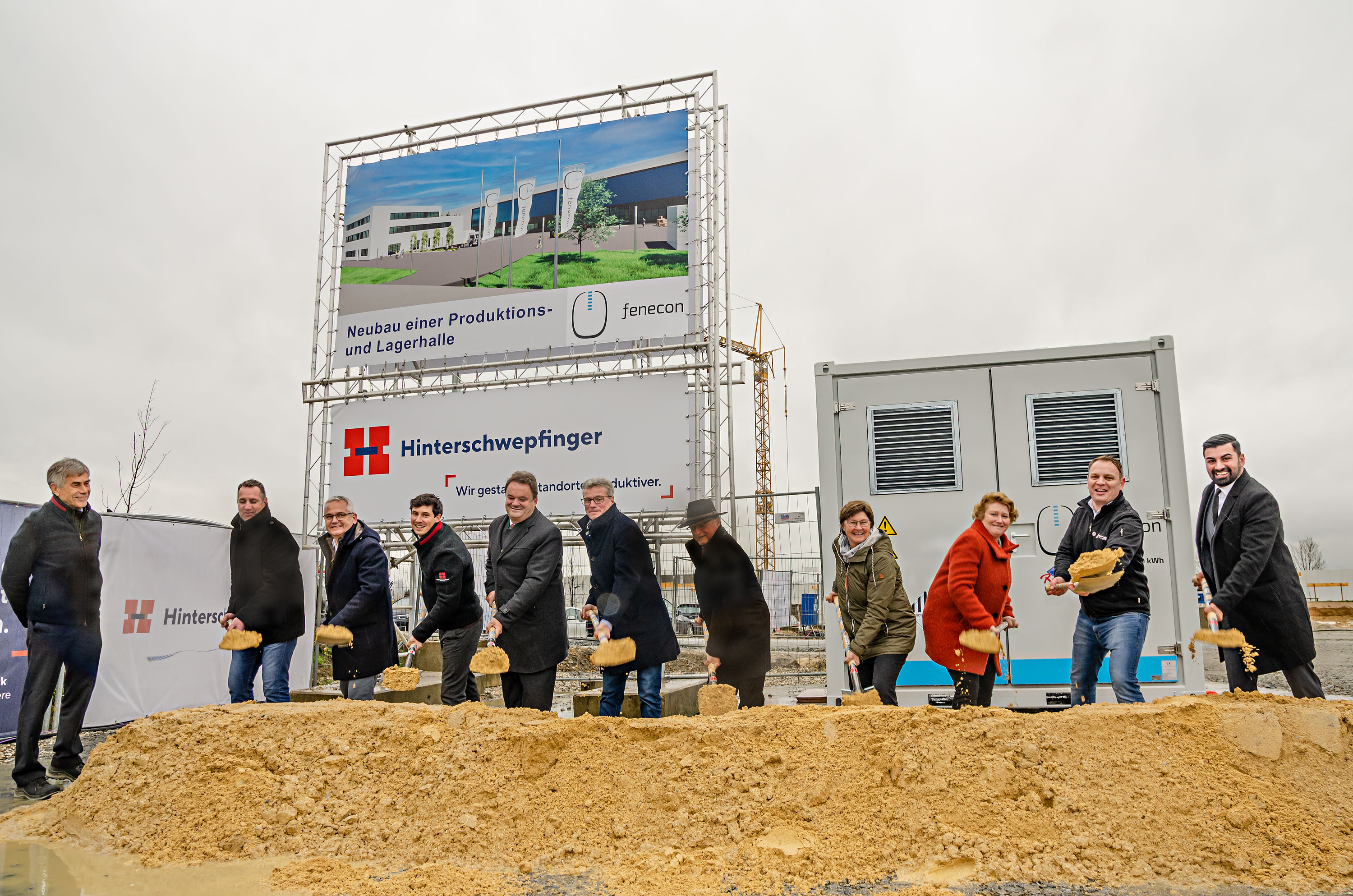 Spatenstich für die neue Fabrik des Unternehmens Fenecon in Iggensbach Spatenstich für die neue Fabrik des Unternehmens Fenecon in Iggensbach