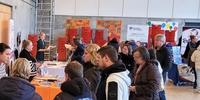 AUF IN DIE WELT Messe in Hamburg – (Stiftung Völkerverständigung) AUF IN DIE WELT Messe in Hamburg – (Stiftung Völkerverständigung)