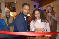 Michael Gonzales und Rosely Navarro eröffnen offiziell Gastronomie Michael Gonzales und Rosely Navarro eröffnen offiziell Gastronomie