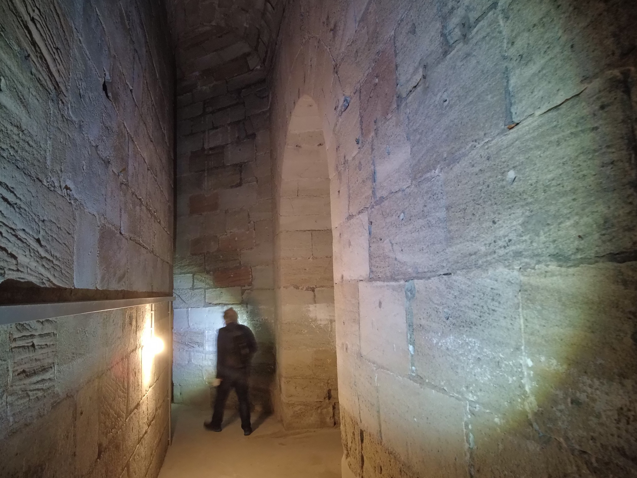 Bunker unter dem Neutorturm in Nürnberg (Die Bildrechte liegen bei dem Verfasser der Mitteilung.)