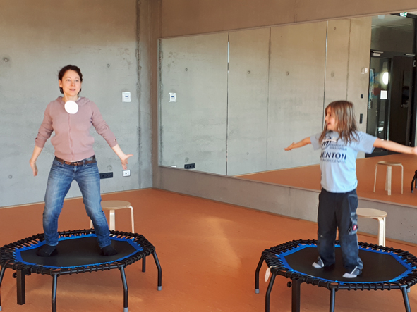 Start Kinderrueckenschule"Kangoo Club" in Eningen ab 30. Januar 2023 (Die Bildrechte liegen bei dem Verfasser der Mitteilung.) Start Kinderrueckenschule"Kangoo Club" in Eningen ab 30. Januar 2023 (Die Bildrechte liegen bei dem Verfasser der Mitteilung.)