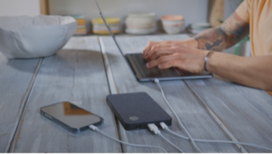 Laptop Power Bank von EINOVA (Bildquelle: @EINOVA by Eggtronic) Laptop Power Bank von EINOVA (Bildquelle: @EINOVA by Eggtronic)