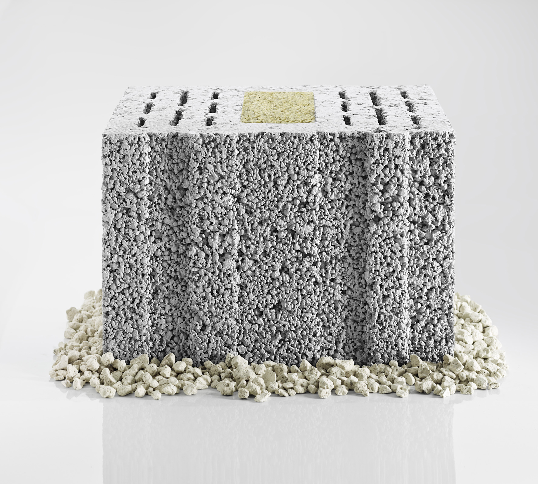 Leichtbeton-Mauerwerk speichert die Wärme und gibt sie bei kalten Temperaturen in den Raum ab. (Foto: KLB Klimaleichtblock) Leichtbeton-Mauerwerk speichert die Wärme und gibt sie bei kalten Temperaturen in den Raum ab. (Foto: KLB Klimaleichtblock)