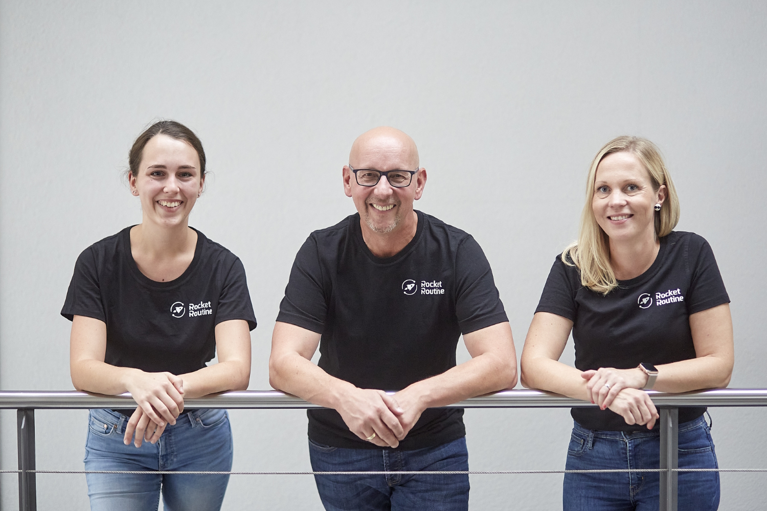 Das Rocket Routine Kernteam: Isabel Pickert, Sven O. Rimmelspacher, Sirkka Renger (Die Bildrechte liegen bei dem Verfasser der Mitteilung.) Das Rocket Routine Kernteam: Isabel Pickert, Sven O. Rimmelspacher, Sirkka Renger (Die Bildrechte liegen bei dem Verfasser der Mitteilung.)