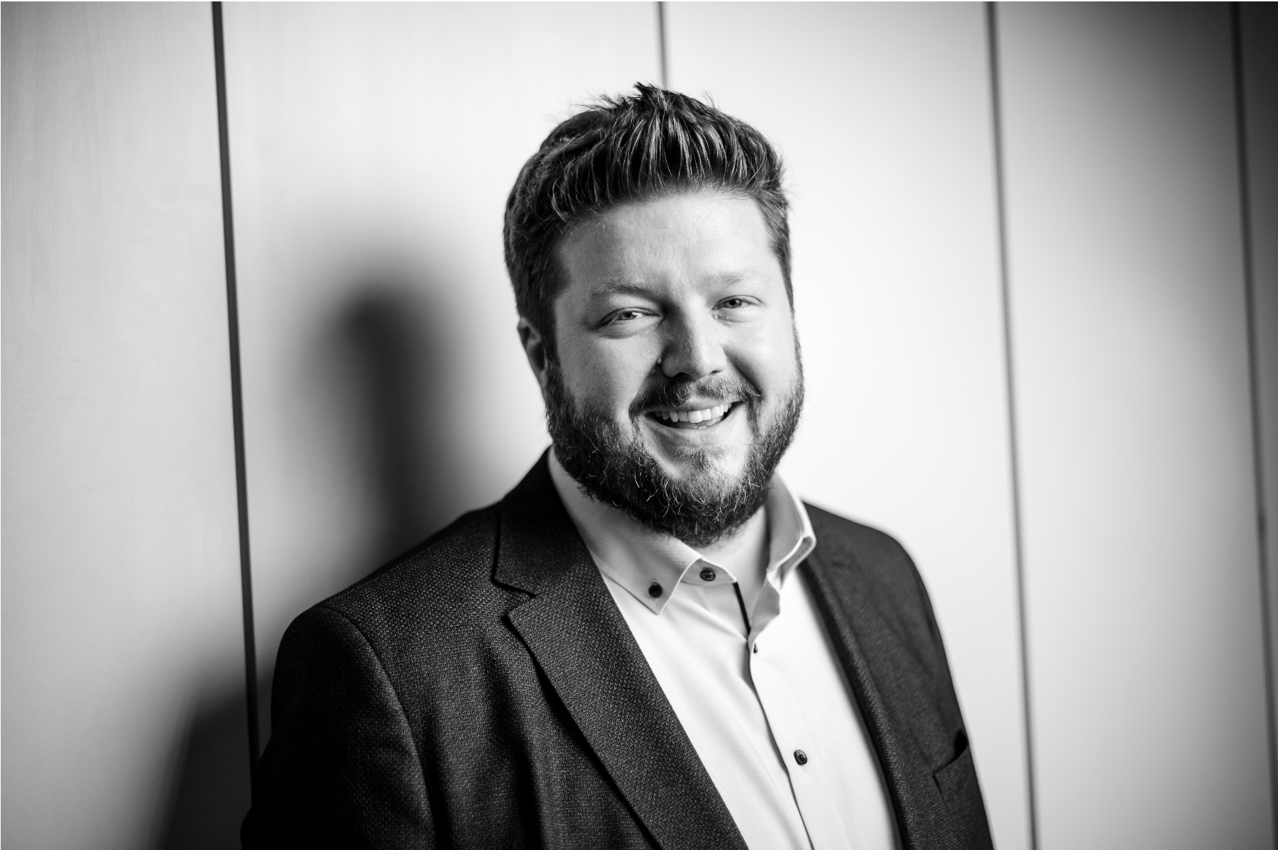 Oliver Oettgen ist Unternehmer im Handwerk. Der Fachkräftemangel im Handwerk forderte Ihn heraus. (Bildquelle: @ Justin Bockey) Oliver Oettgen ist Unternehmer im Handwerk. Der Fachkräftemangel im Handwerk forderte Ihn heraus. (Bildquelle: @ Justin Bockey)