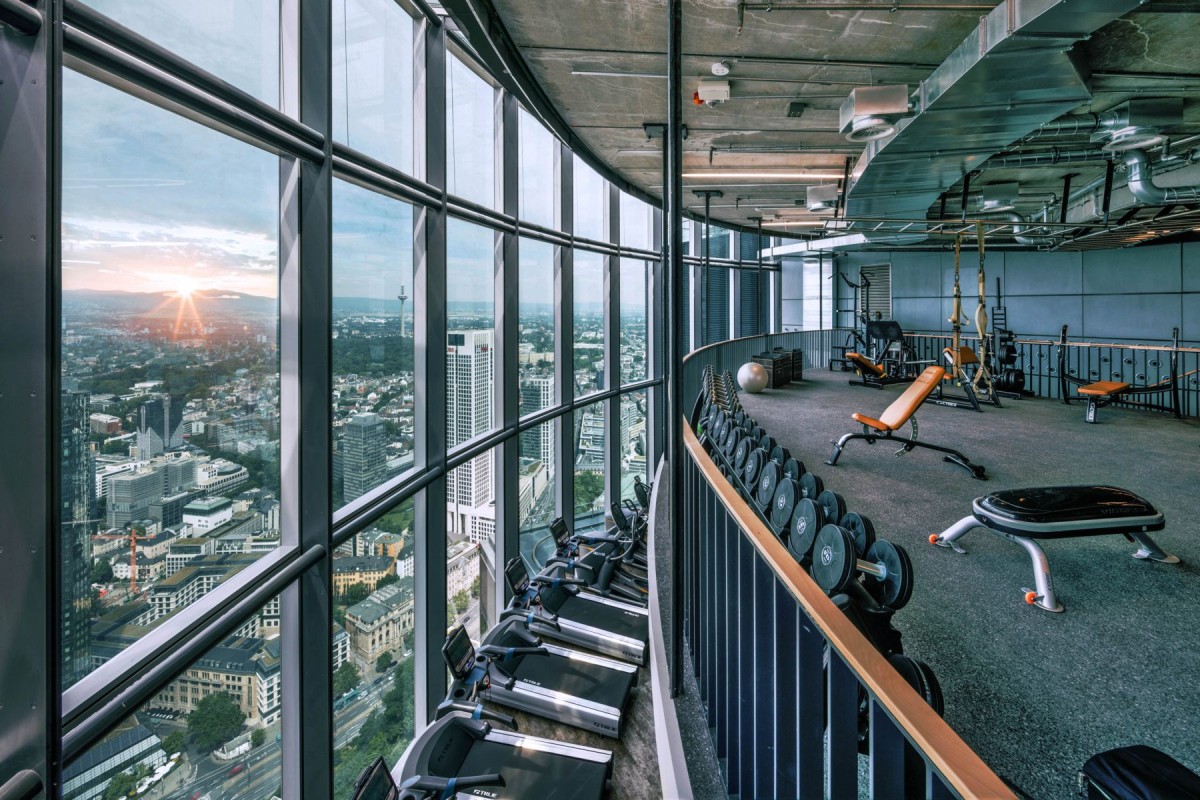 PRIME TIME fitness im Frankfurter Maintower (© PRIME TIME fitness)