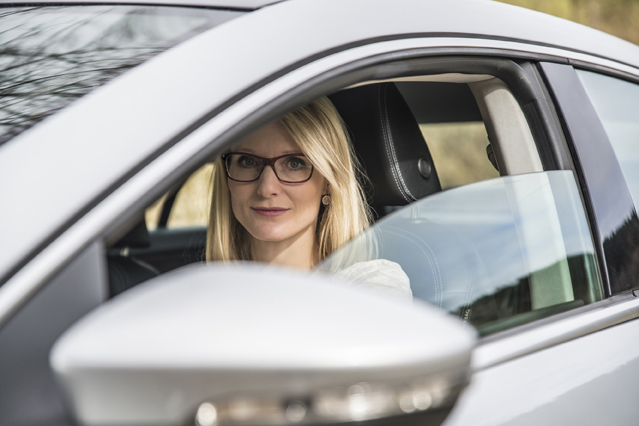Besonders für junge Autofahrer kann sich ein Telematik-Tarif lohnen. (Bildquelle: ERGO Group)