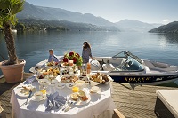 Frühstück genießen bei tollem Seeblick (KOLLERs Hotel)