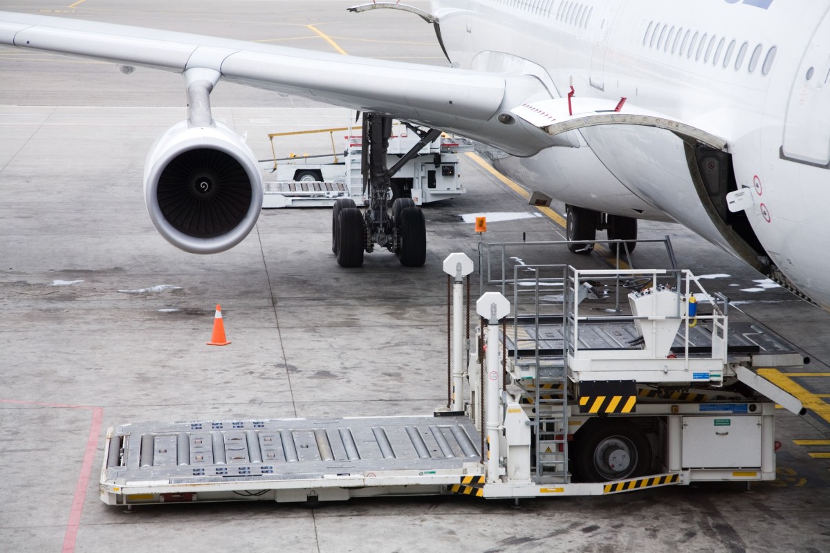 Effiziente Luftfrachttransporte nach Aserbaidschan - Chancen für Unternehmen mit Luftfracht.Global (© )