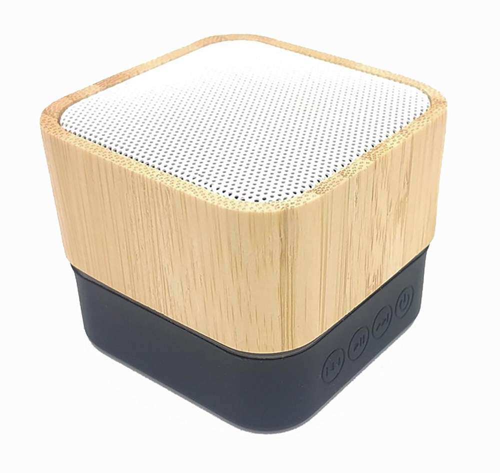 Speaker im Bambusgehäuse (Die Bildrechte liegen bei dem Verfasser der Mitteilung.)