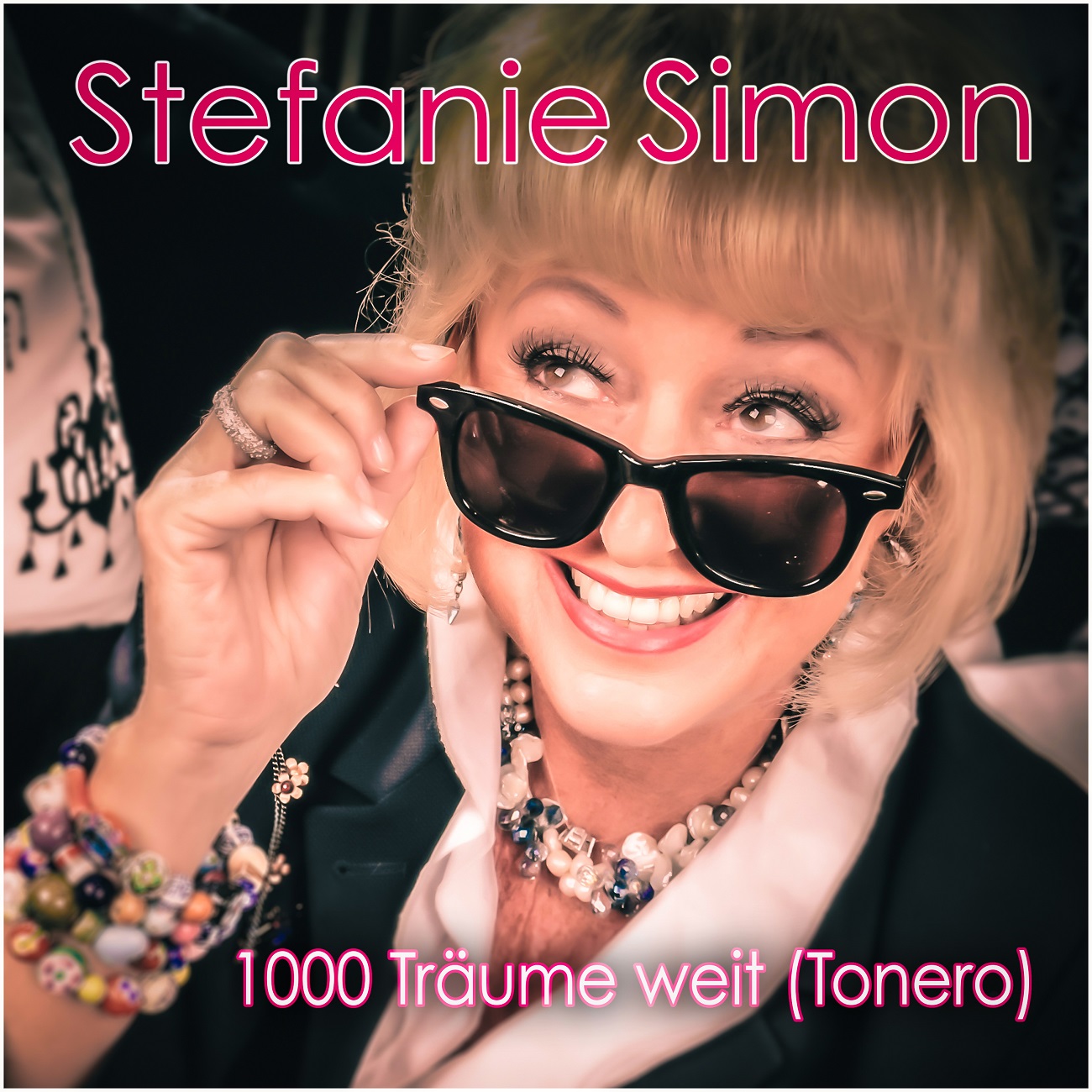 STEFANIE SIMON STEFANIE SIMON