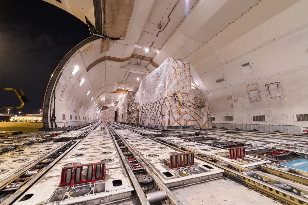 Luftfracht Transporte nach Ägypten: Wie Luftfracht.Global die Herausforderungen meistert (© ) Luftfracht Transporte nach Ägypten: Wie Luftfracht.Global die Herausforderungen meistert (© )