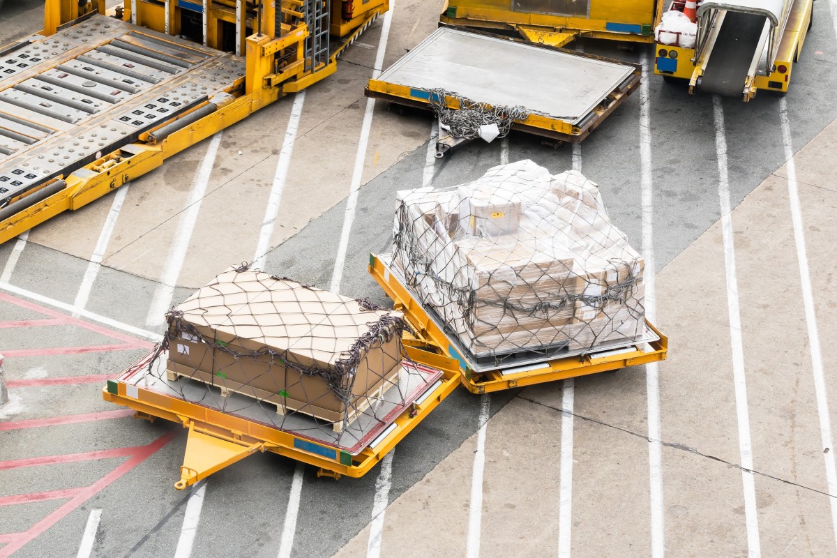 Luftfracht Transporte nach China: Herausforderungen und Chancen für die globale Logistikindustrie (© )