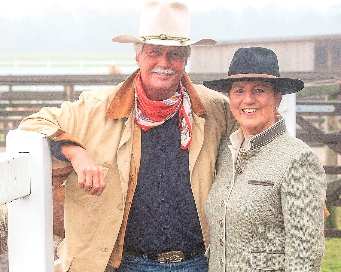 Annette und AndréEngelhardt - die Inhaber der Partymarke Ballermann haben ein Herz für Tiere (Die Bildrechte liegen bei dem Verfasser der Mitteilung.) Annette und AndréEngelhardt - die Inhaber der Partymarke Ballermann haben ein Herz für Tiere (Die Bildrechte liegen bei dem Verfasser der Mitteilung.)