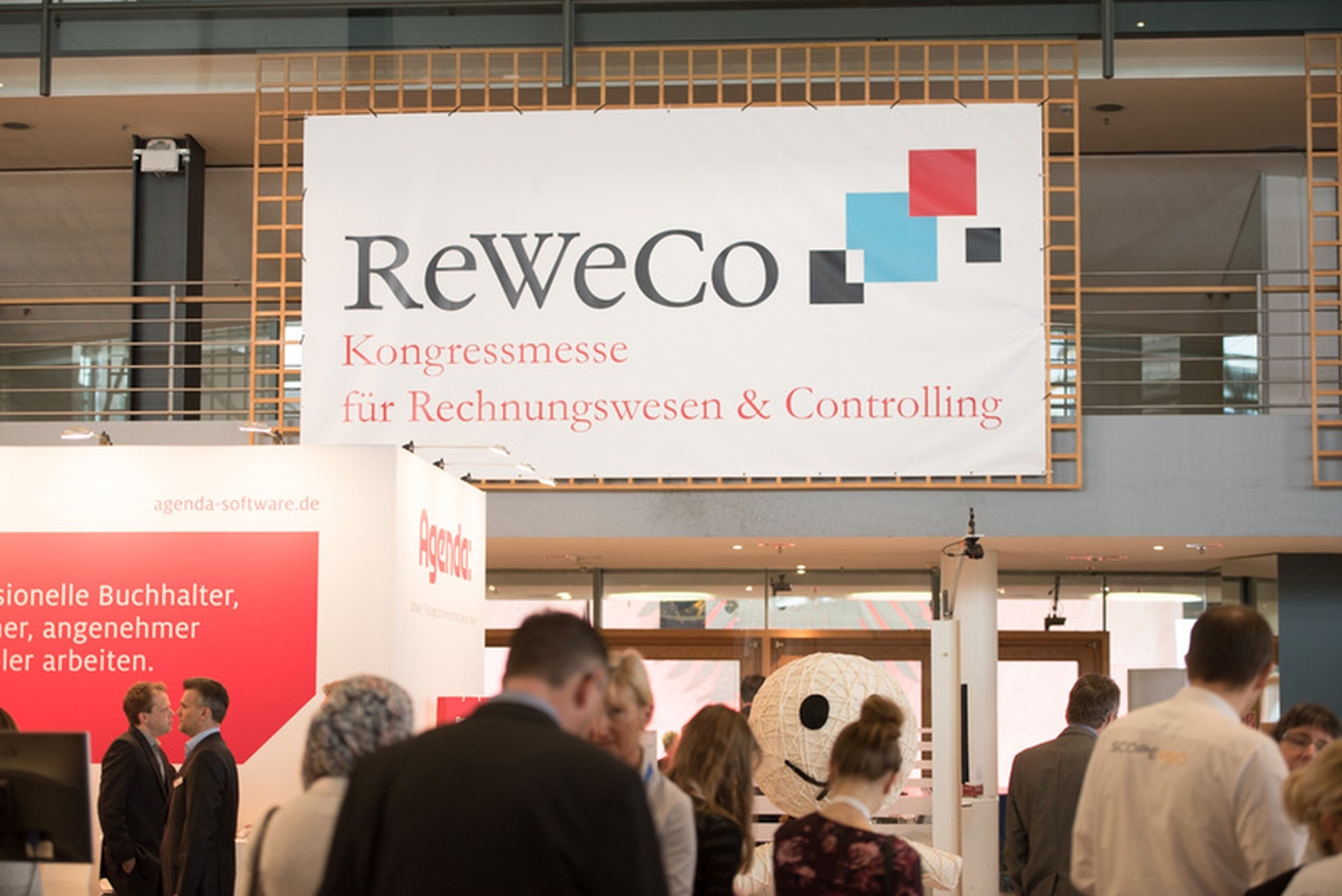 Treffpunkt für Fach- und Führungskräfte aus Rechnungswesen und Controlling. Treffpunkt für Fach- und Führungskräfte aus Rechnungswesen und Controlling.