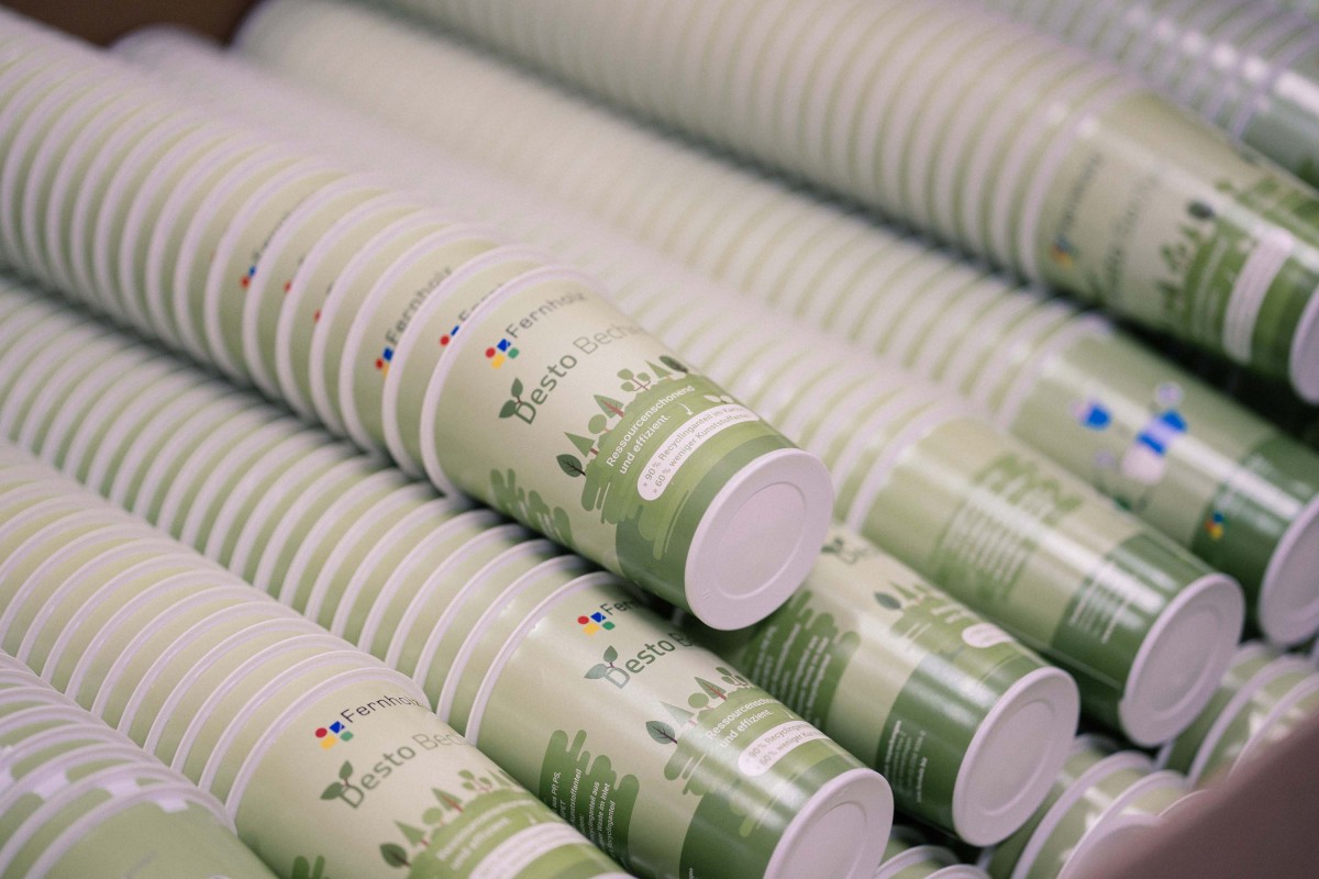 98% recyclebar: Der neue Desto-Becher. (Bild: Fernholz/Lars May) (© Lars May) 98% recyclebar: Der neue Desto-Becher. (Bild: Fernholz/Lars May) (© Lars May)
