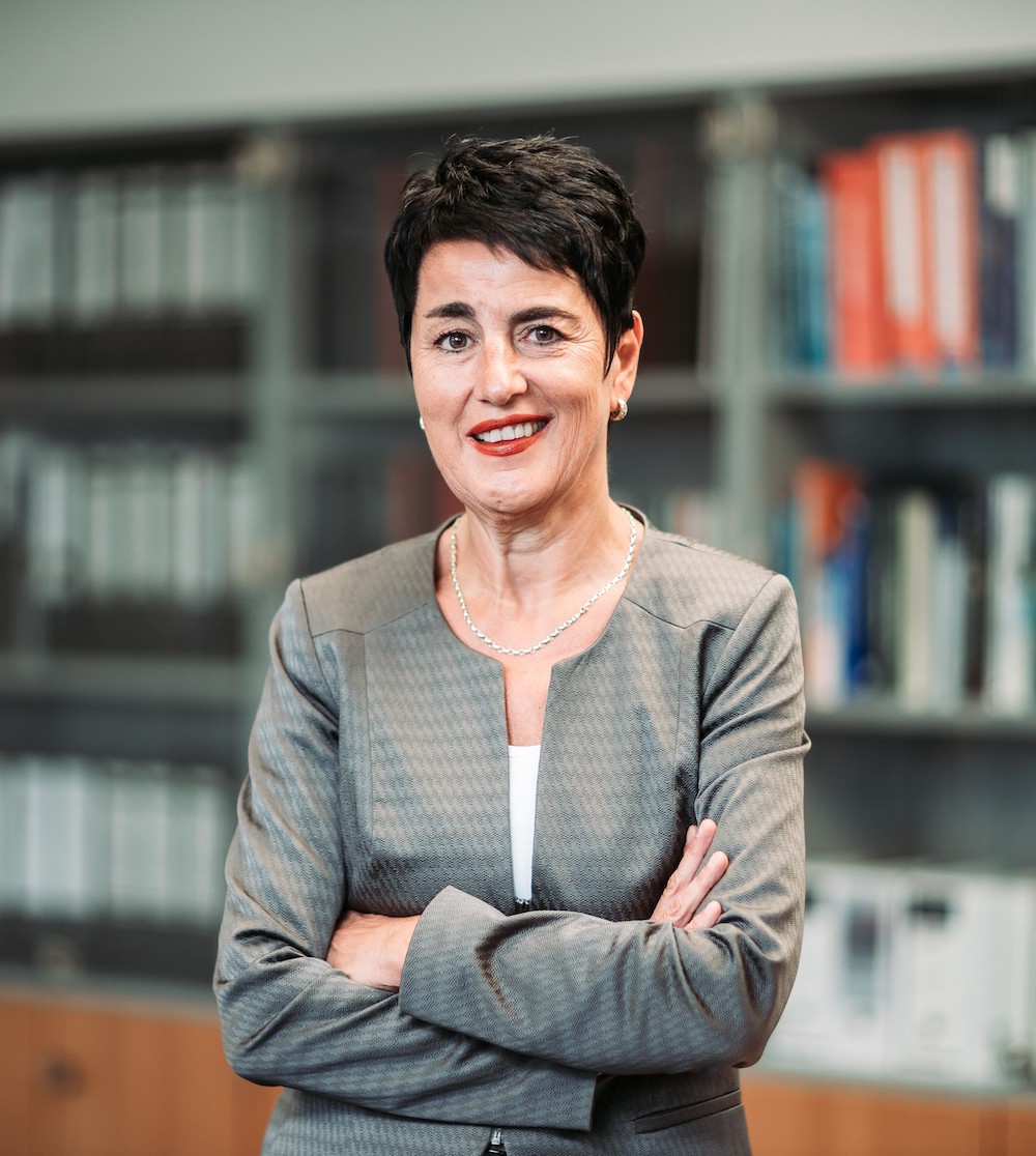 Bettina Fischer - administrative Geschäftsführerin des Leibniz-Instituts DSMZ in Braunschweig (Die Bildrechte liegen bei dem Verfasser der Mitteilung.) Bettina Fischer - administrative Geschäftsführerin des Leibniz-Instituts DSMZ in Braunschweig (Die Bildrechte liegen bei dem Verfasser der Mitteilung.)