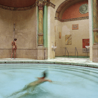 Viel heiße Luft: Im Friedrichsbad kommt der Dampf aus der Erde, dank Geothermie. Viel heiße Luft: Im Friedrichsbad kommt der Dampf aus der Erde, dank Geothermie.