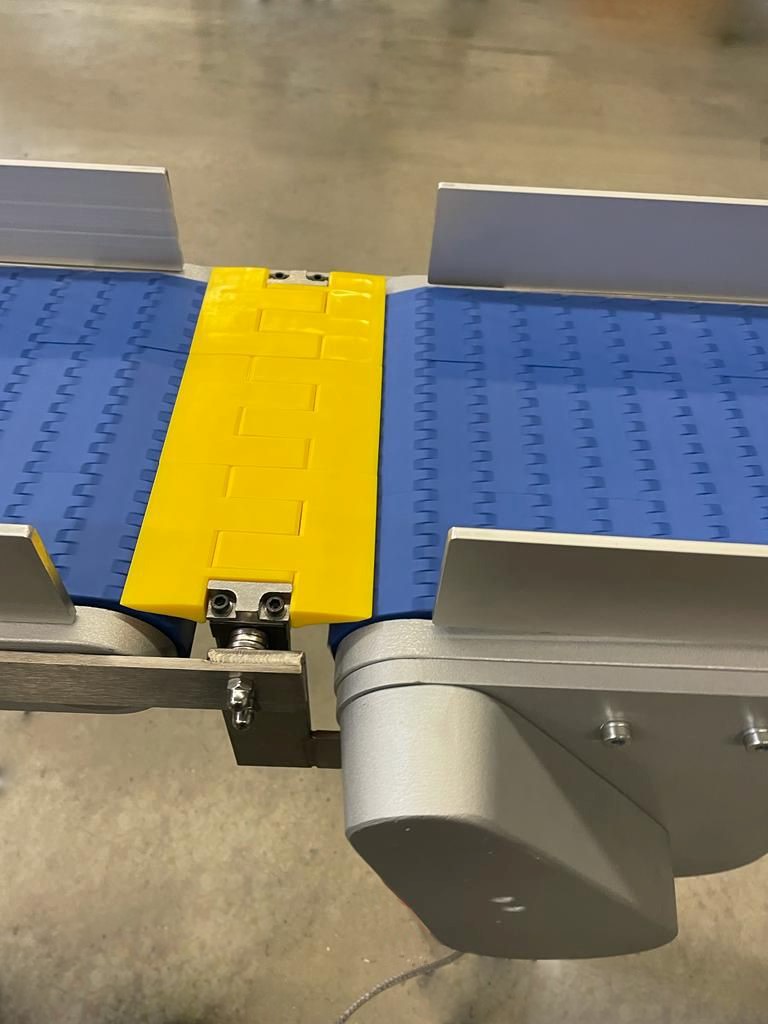 Übergangsplatten aus robustem HDPE-Kunststoff (Die Bildrechte liegen bei dem Verfasser der Mitteilung.) Übergangsplatten aus robustem HDPE-Kunststoff (Die Bildrechte liegen bei dem Verfasser der Mitteilung.)