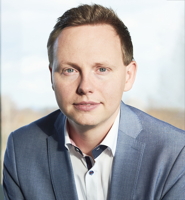 Benedikt Bonnmann leitet bei adesso den Geschäftsbereich Data & Analytics. (Copyright: adesso) Benedikt Bonnmann leitet bei adesso den Geschäftsbereich Data & Analytics. (Copyright: adesso)