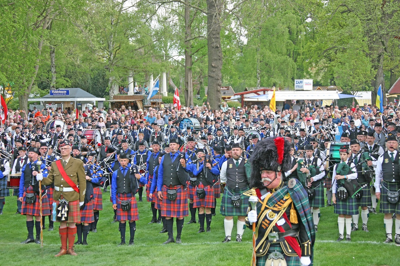 Tausende Drums and Pipes werden zu"The Peine International Pipe Band Championships" erwartet. (Die Bildrechte liegen bei dem Verfasser der Mitteilung.)