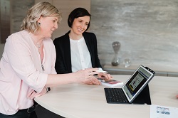 Ines Scholz & Daniela Forkel (Quelle: Businessfotografie Sachsen) Ines Scholz & Daniela Forkel (Quelle: Businessfotografie Sachsen)