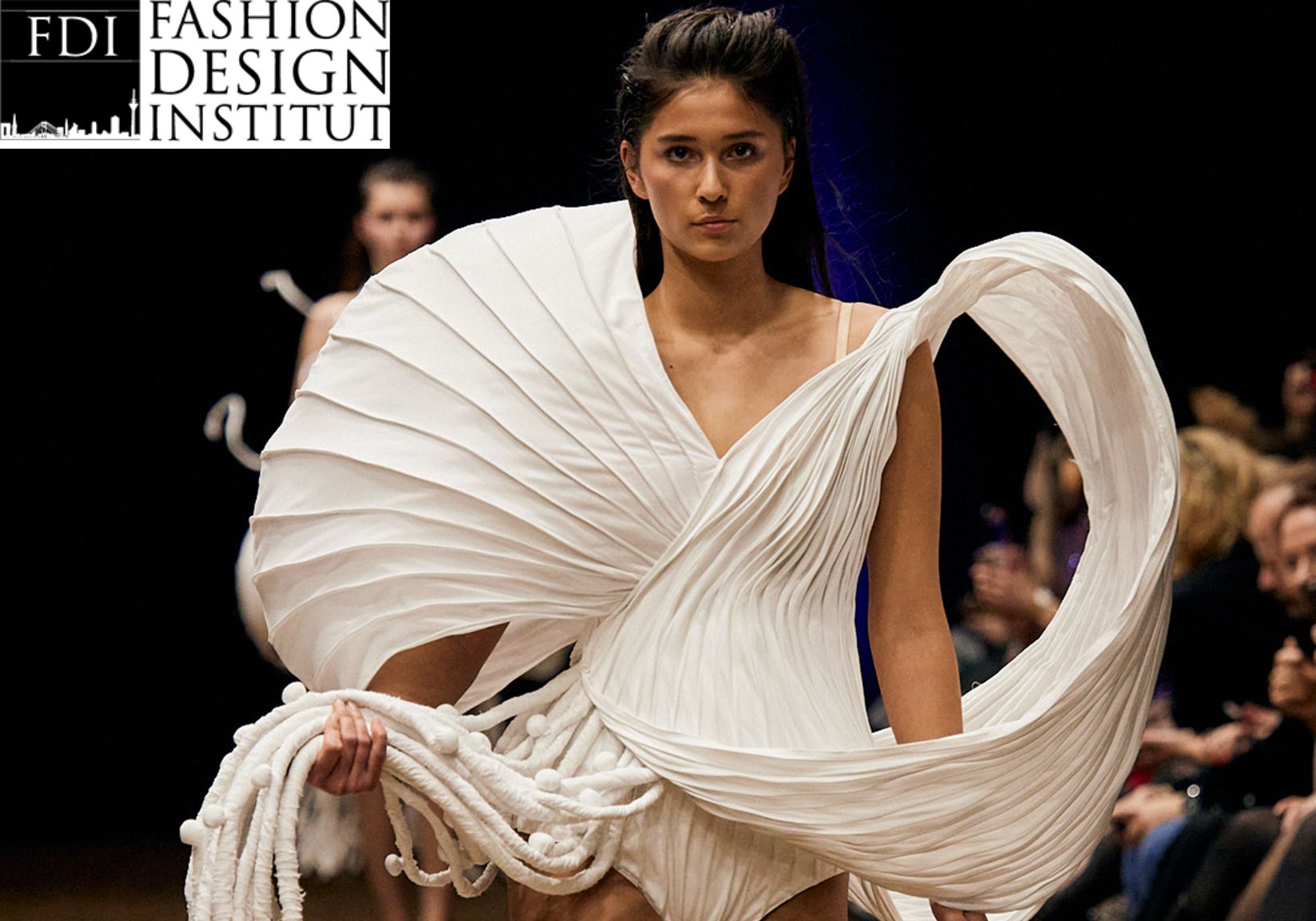 Modeschule Düsseldorf Fashion Design Institut (Die Bildrechte liegen bei dem Verfasser der Mitteilung.) Modeschule Düsseldorf Fashion Design Institut (Die Bildrechte liegen bei dem Verfasser der Mitteilung.)