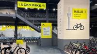 Die Lucky Bike Filiale sind alle modern und großzügig – wie diese in Stuttgart. Die Lucky Bike Filiale sind alle modern und großzügig – wie diese in Stuttgart.