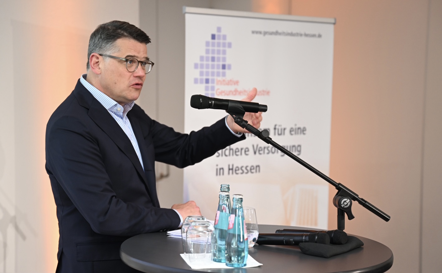 (Die Bildrechte liegen bei dem Verfasser der Mitteilung.) (Die Bildrechte liegen bei dem Verfasser der Mitteilung.)
