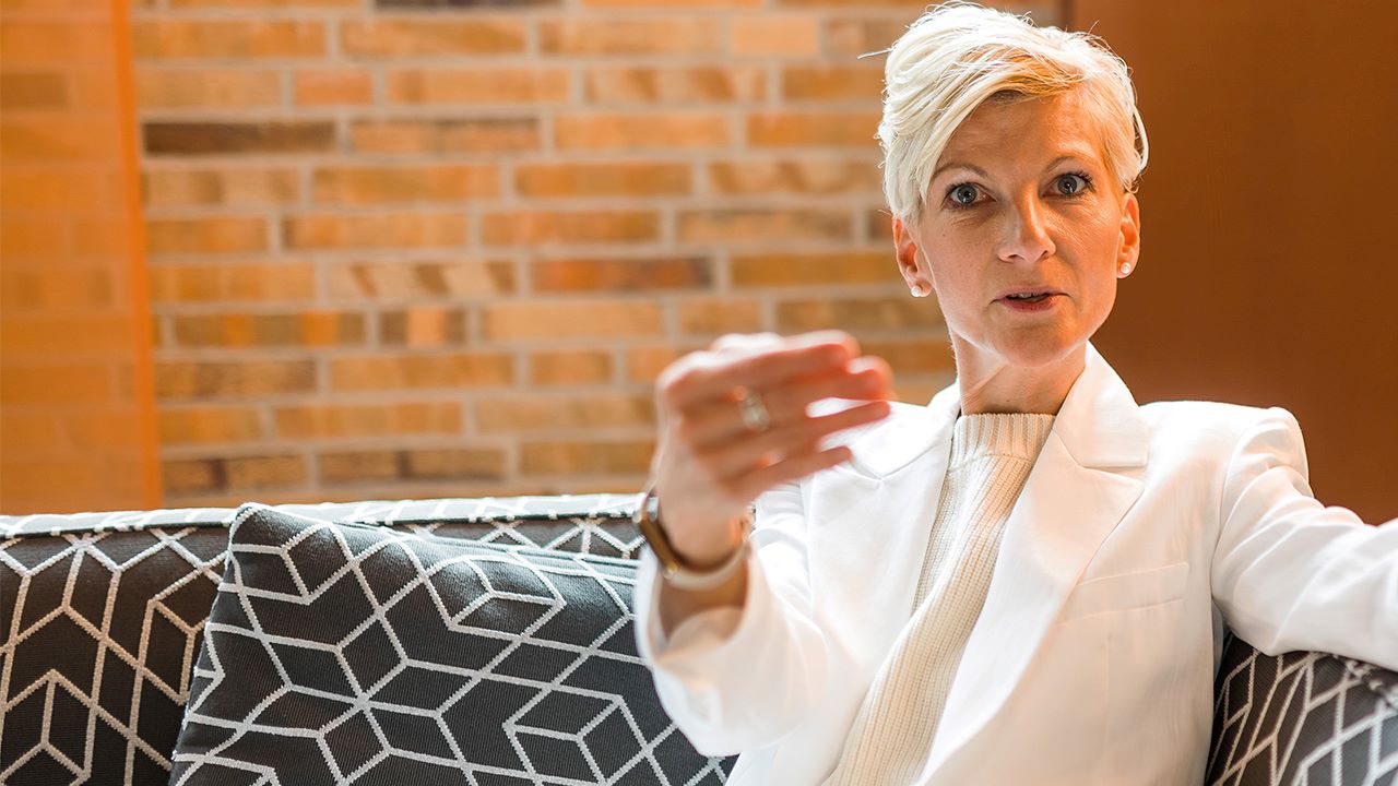 Star-Entscheidungs-und Wirtschafts-Expertin Dr. Johanna Dahm (Die Bildrechte liegen bei dem Verfasser der Mitteilung.) Star-Entscheidungs-und Wirtschafts-Expertin Dr. Johanna Dahm (Die Bildrechte liegen bei dem Verfasser der Mitteilung.)