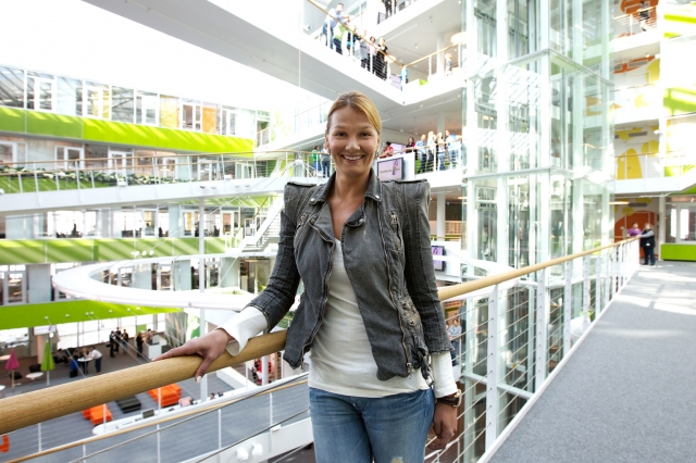 Franziska van Almsick auf Stippvisite im Unilevergebäude in der Hamburger Hafencity Franziska van Almsick auf Stippvisite im Unilevergebäude in der Hamburger Hafencity