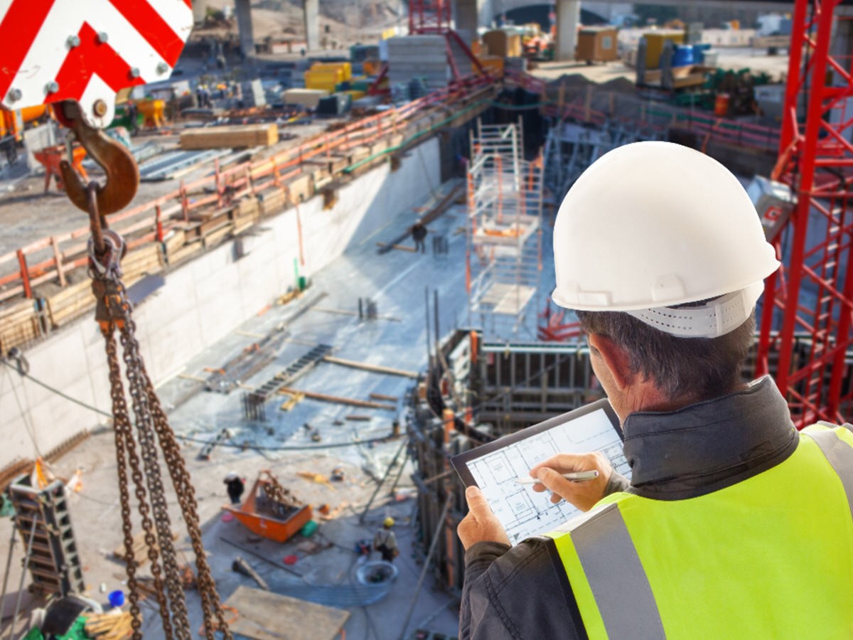 Instandhaltungsmanagement für Baumaschinen und Baugeräte (© Hoppe Unternehmensberatung) Instandhaltungsmanagement für Baumaschinen und Baugeräte (© Hoppe Unternehmensberatung)