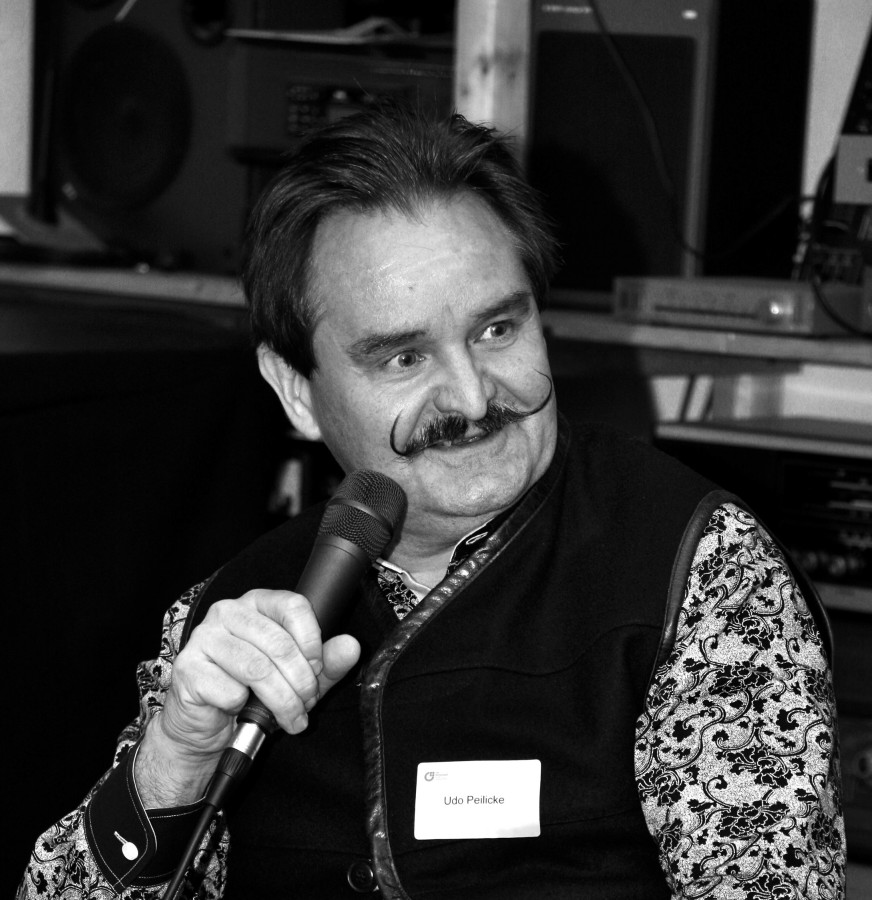 Telefonmarketingexperte Udo Peilicke aus Berlin (© Photo von Photo Artist Christian Schneegaß) Telefonmarketingexperte Udo Peilicke aus Berlin (© Photo von Photo Artist Christian Schneegaß)