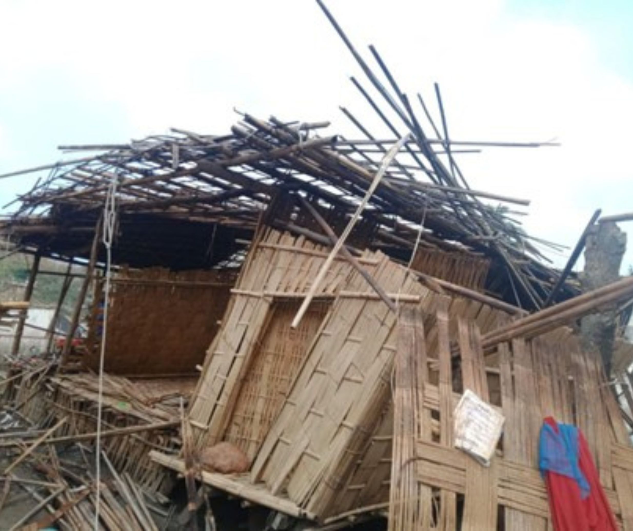 Durch den Zyklon Mocha zerstörte Häuser in Myanmar