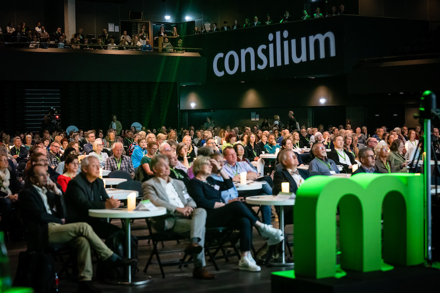 Der Kongress“consilium live on stage”erfreute sich eines regen Zuspruchs. (Die Bildrechte liegen bei dem Verfasser der Mitteilung.)