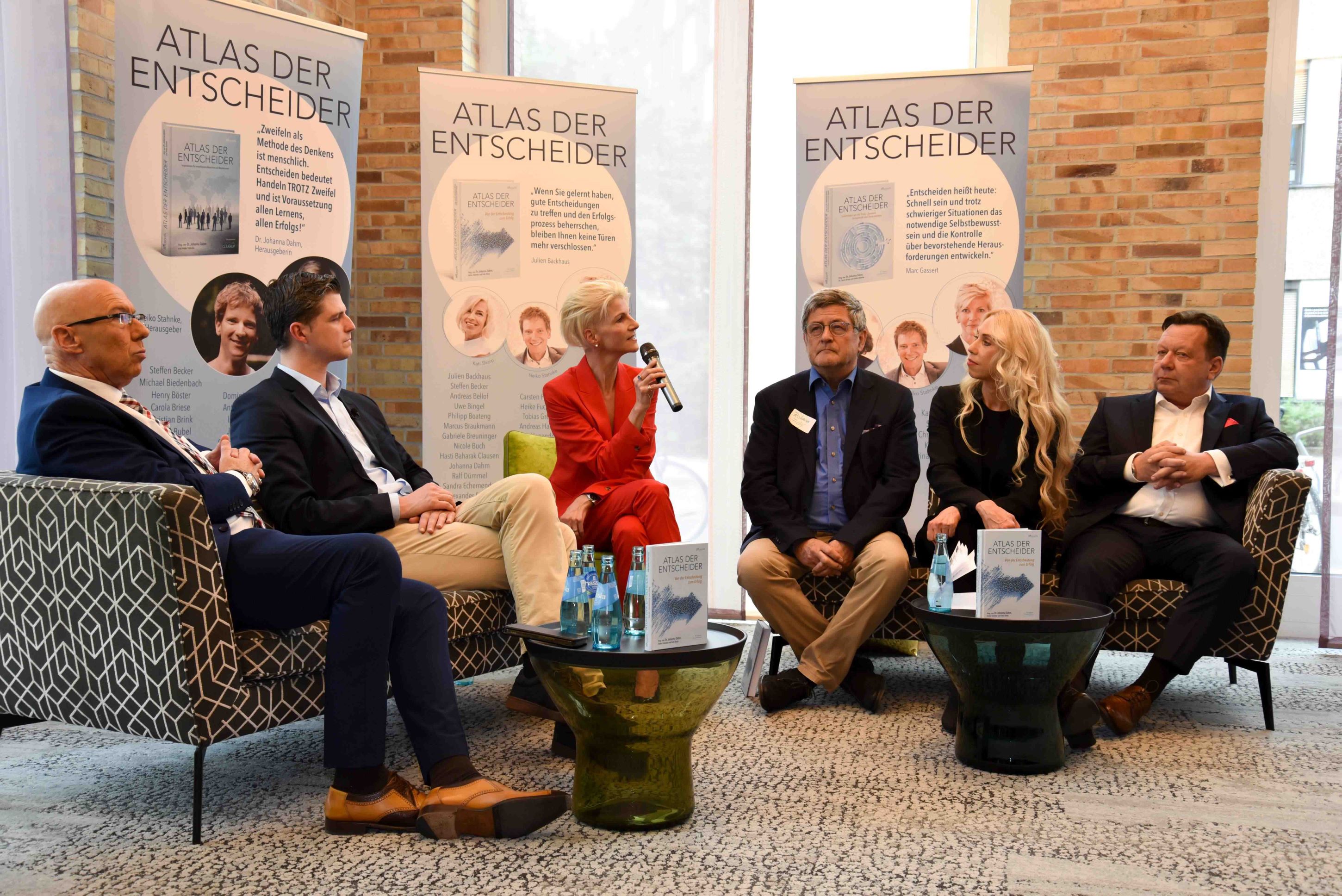 Mick Knauff, Julien Backhaus, Dr. Johanna Dahm, Roland Tichy, Jane Uhlig (Moderation) Uwe Bingel (Bildquelle: Agnes Jacobi)