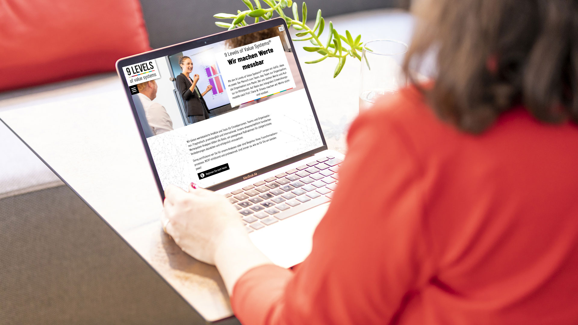 Jetzt online–dieüberarbeite Website von 9 Levels. (Die Bildrechte liegen bei dem Verfasser der Mitteilung.) Jetzt online–dieüberarbeite Website von 9 Levels. (Die Bildrechte liegen bei dem Verfasser der Mitteilung.)