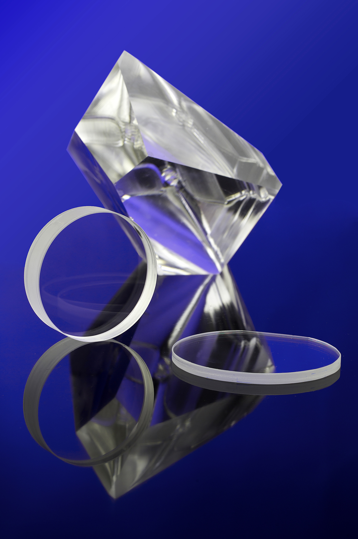 LBO-Kristalle von Cristal Laser. Bildrechte: Cristal Laser LBO-Kristalle von Cristal Laser. Bildrechte: Cristal Laser