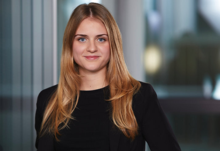 Michelle Sobotzik zu den Vorteilen der YouGrow Academy für IT-Quereinsteiger (Die Bildrechte liegen bei dem Verfasser der Mitteilung.) Michelle Sobotzik zu den Vorteilen der YouGrow Academy für IT-Quereinsteiger (Die Bildrechte liegen bei dem Verfasser der Mitteilung.)
