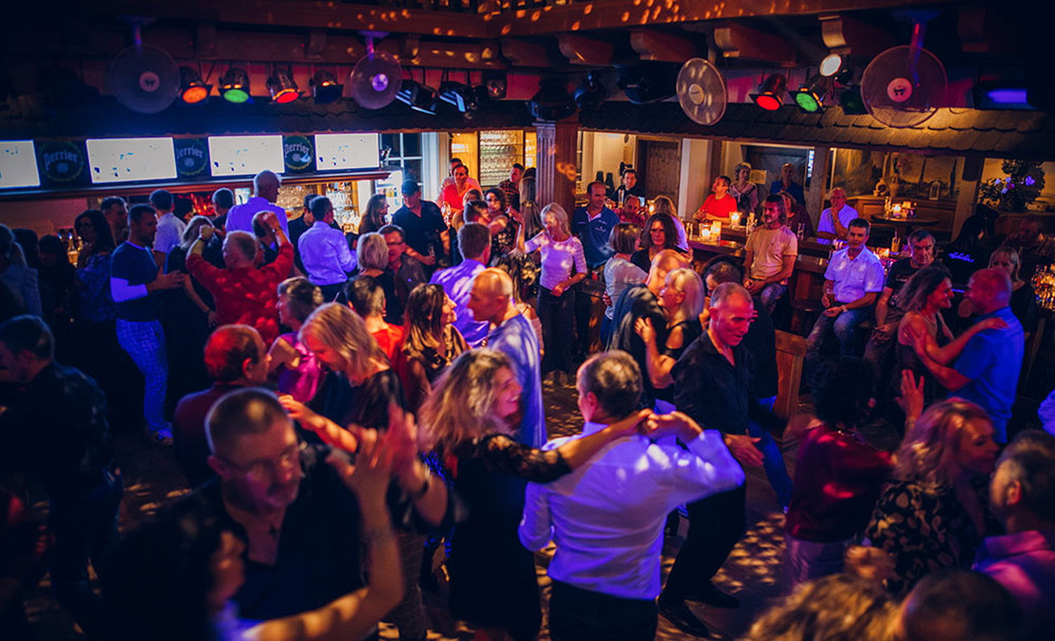 Heuboden Dance Floors Heuboden Dance Floors